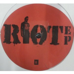 画像: $ Underground Resistance / Riot EP UR-010 + Fuel For The Fire Attend The Riot (UR-012) YYY182-2568-5-25